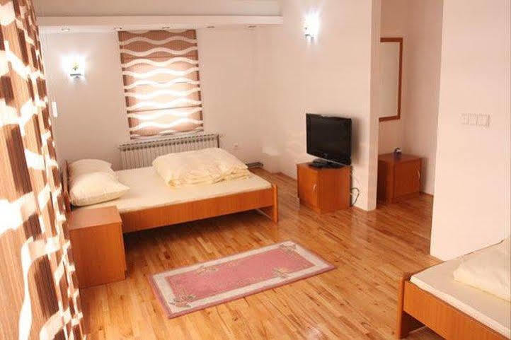 Hotel Irmak SJJ Buitenkant foto