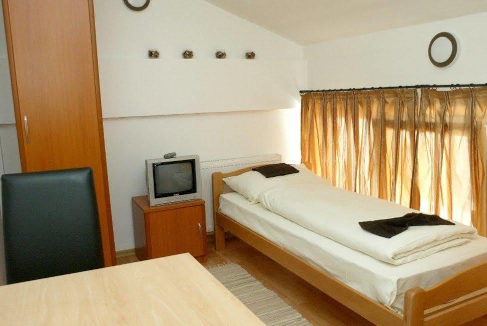 Hotel Irmak SJJ Buitenkant foto
